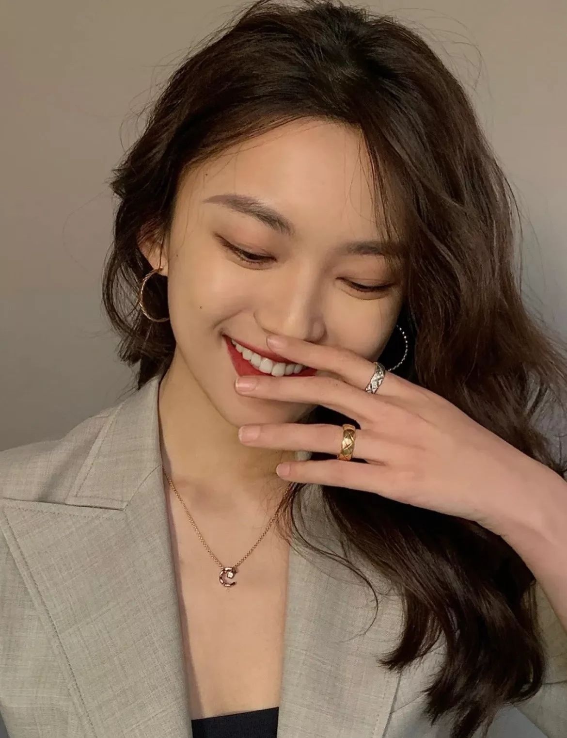 샤넬 코코 크러쉬 퀼팅 문 목걸이 상세 이미지 20