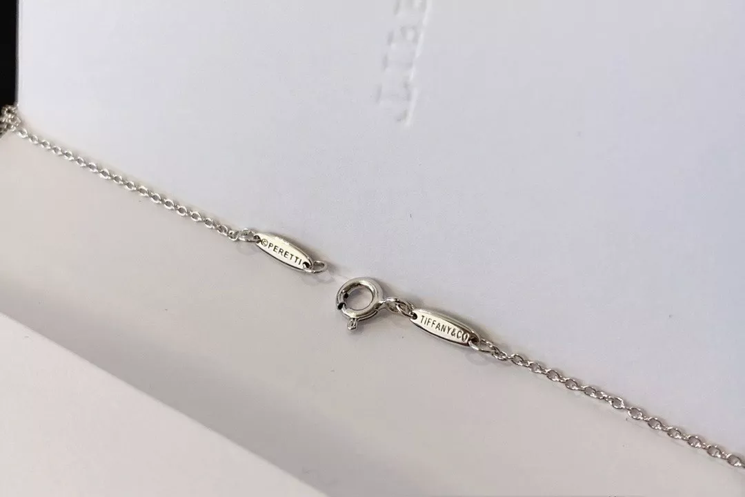 티파니앤코 십자가 다이아 장식 체인 목걸이 상세 이미지 7