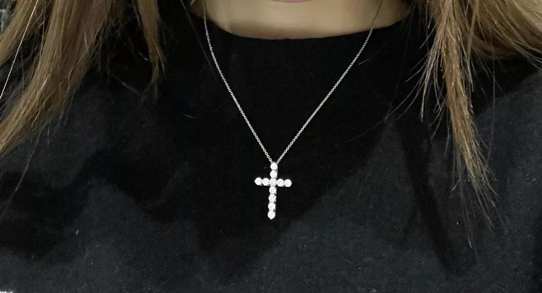 티파니앤코 십자가 다이아 장식 체인 목걸이 상세 이미지 17