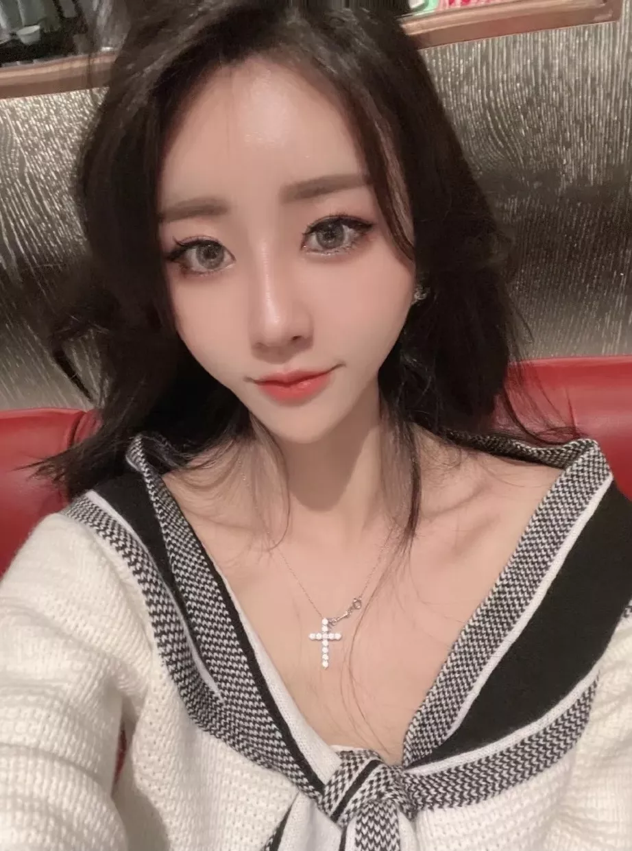 티파니앤코 십자가 다이아 장식 체인 목걸이 상세 이미지 12