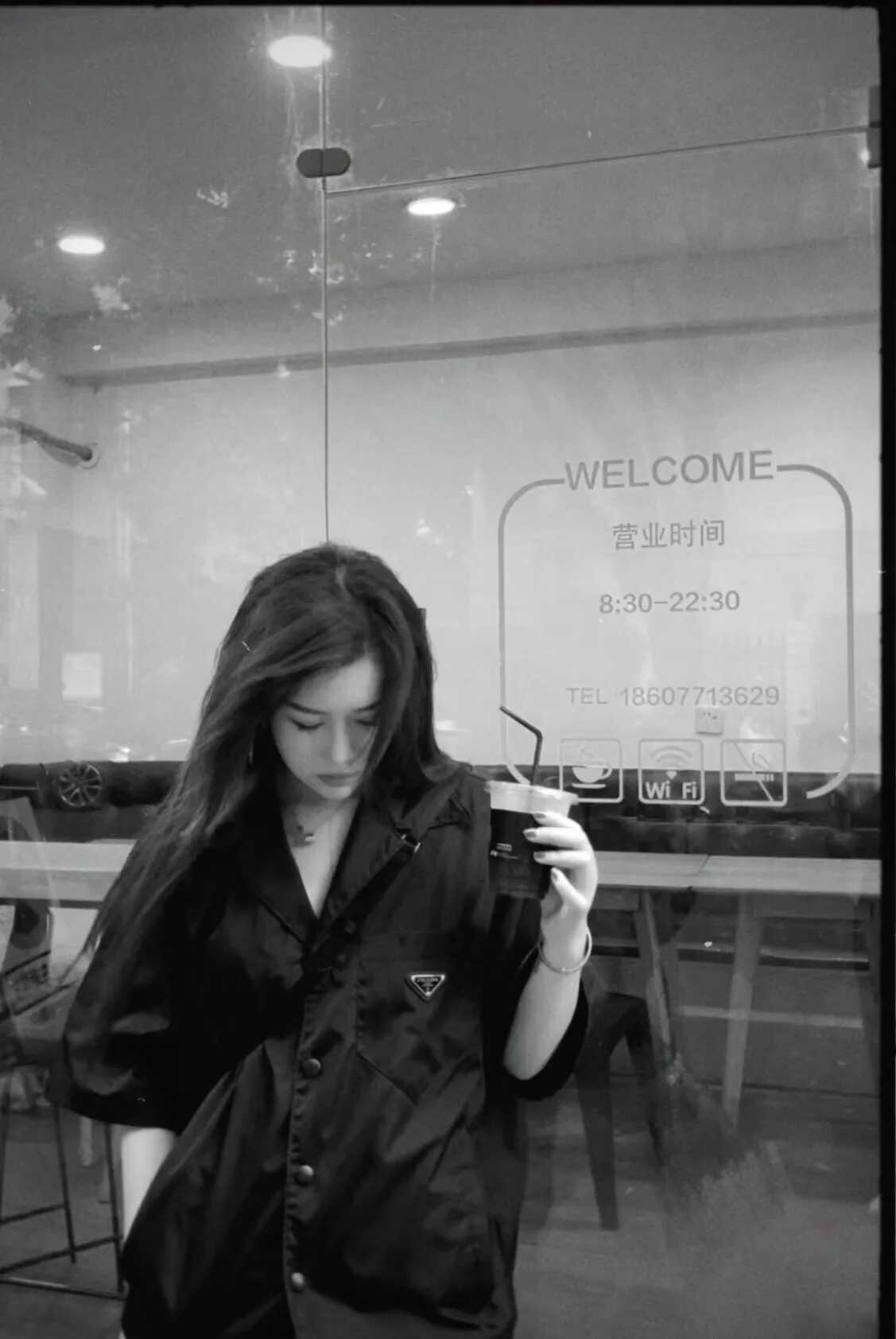 프라다 리나일론 반소매 셔츠 상세 이미지 19
