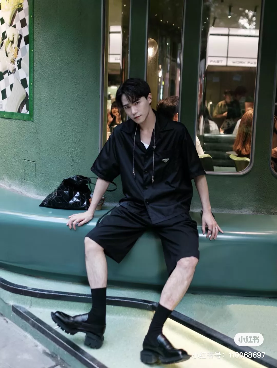 프라다 리나일론 반소매 셔츠 상세 이미지 23