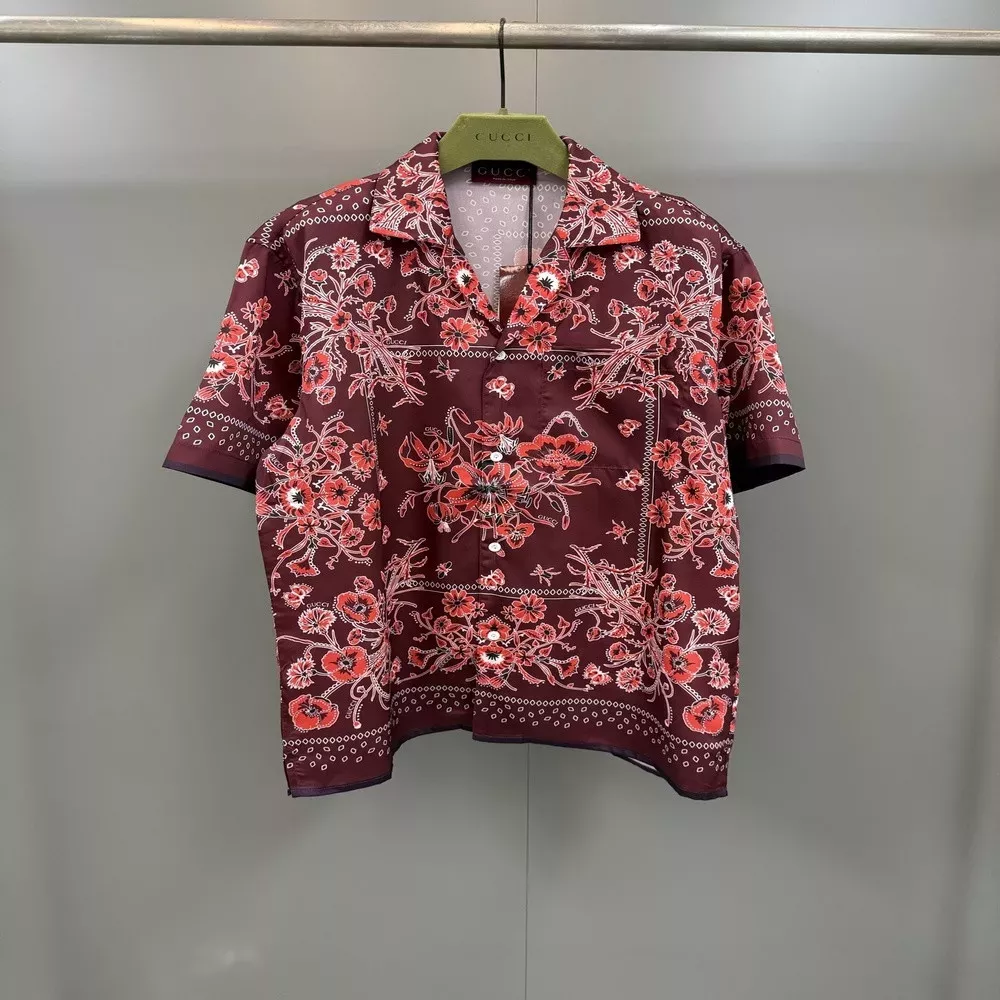 구찌 페이즐리 플라워 프린트 오픈칼라 셔츠