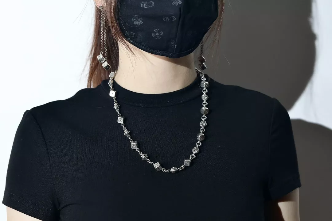 크롬하츠 주사위 십자가 볼체인 목걸이 상세 이미지 10