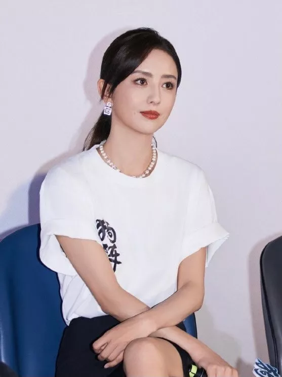 샤넬 실버 큐빅 진주 더블C 목걸이 상세 이미지 18