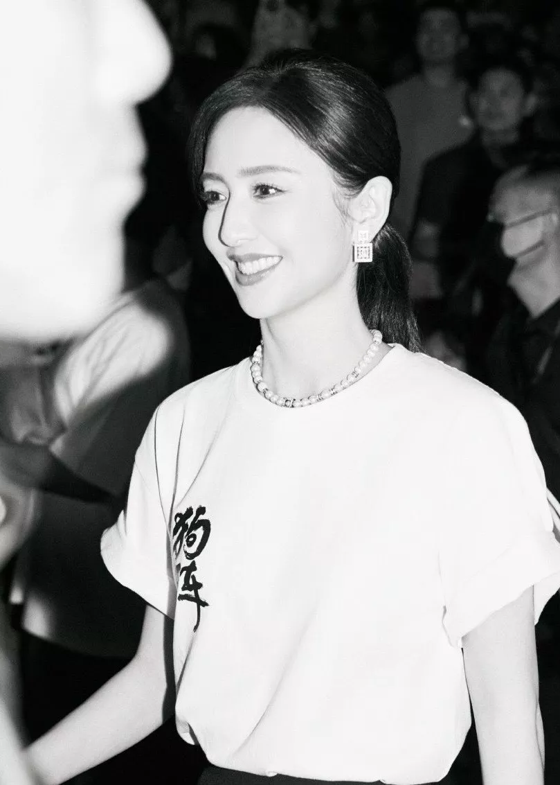샤넬 실버 큐빅 진주 더블C 목걸이 상세 이미지 17