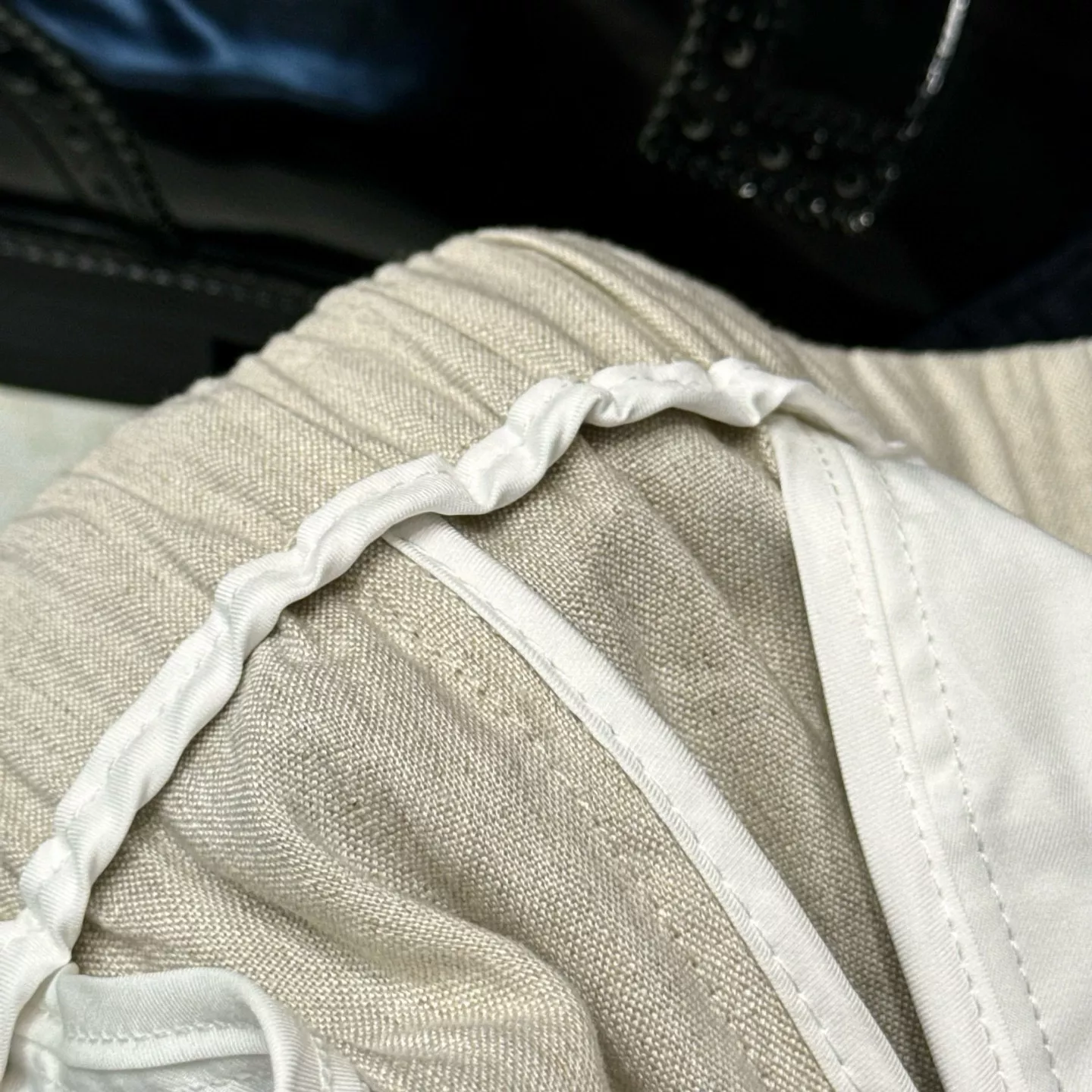로로피아나 린넨 혼방 드로스트링 밴딩 팬츠 상세 이미지 25