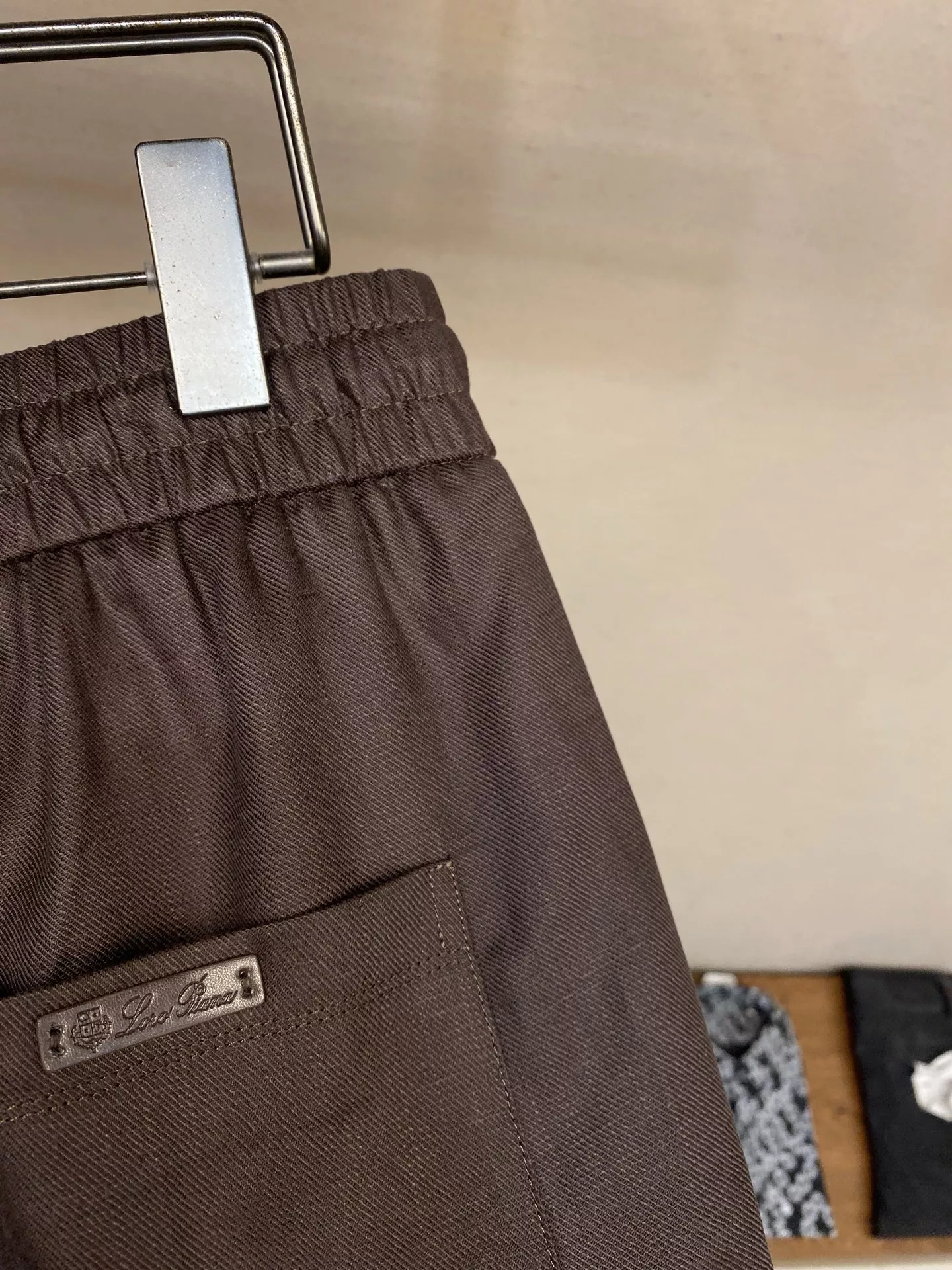 로로피아나 자수 로고 밴딩 린넨 혼방 팬츠 상세 이미지 9