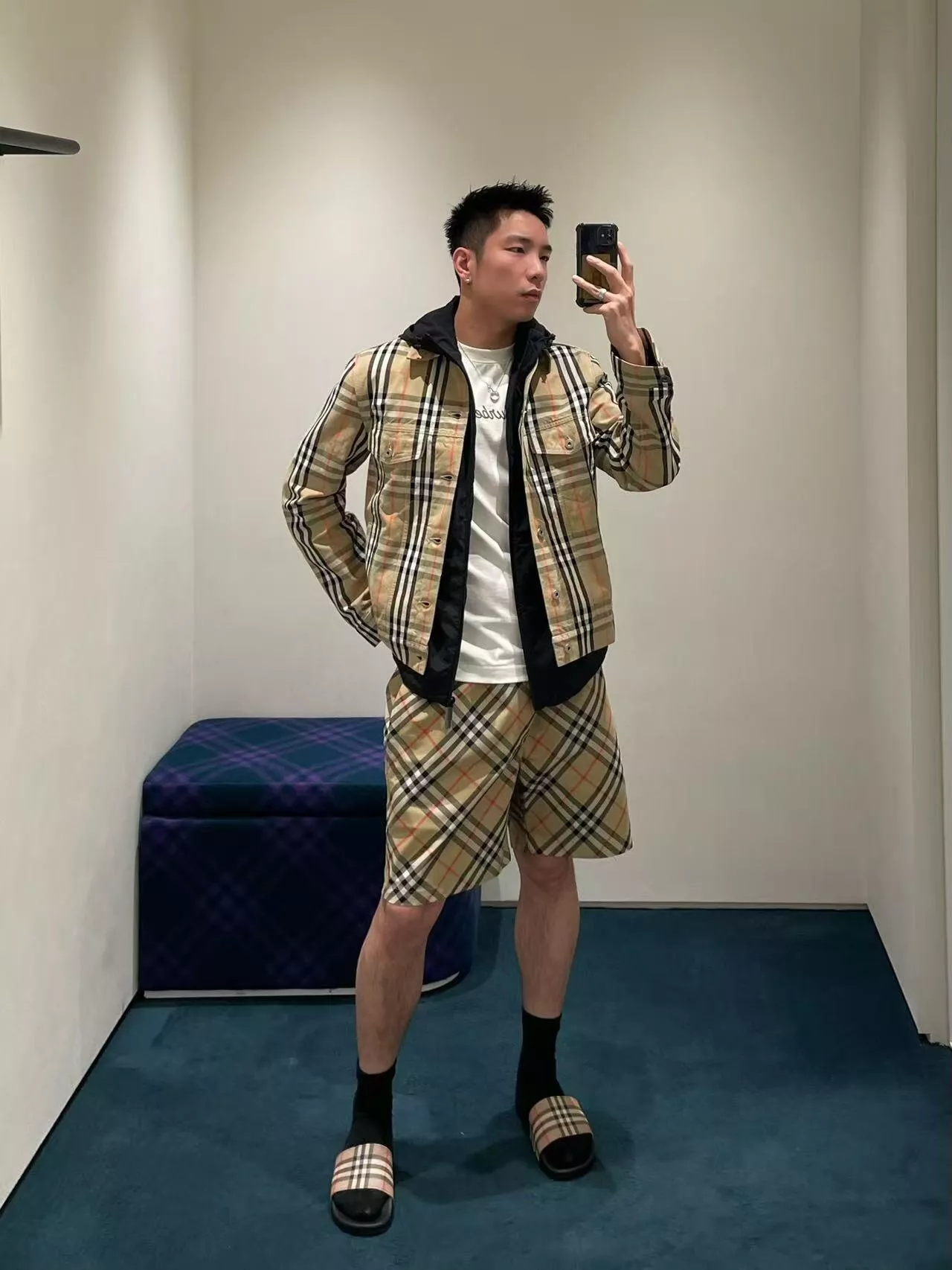 버버리 체크 패턴 실크 캐쥬얼 쇼츠 상세 이미지 24