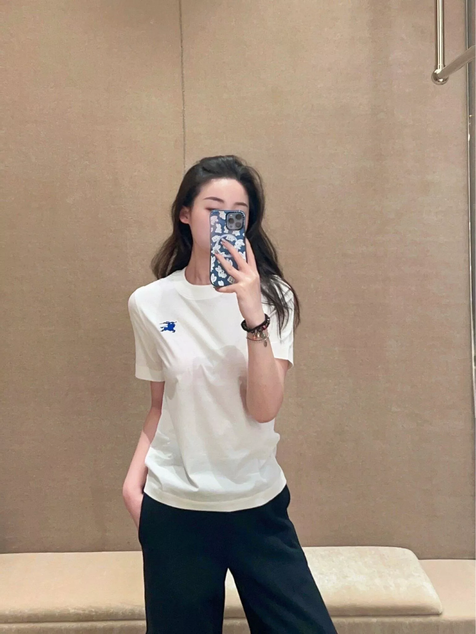 버버리 승마 기사 자수 코튼 티셔츠 상세 이미지 19