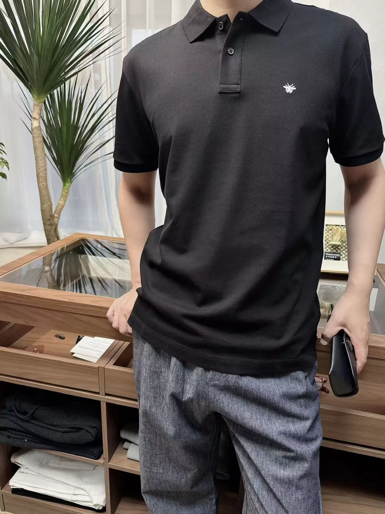 디올 벌 자수 피케 반팔 폴로셔츠 상세 이미지 10