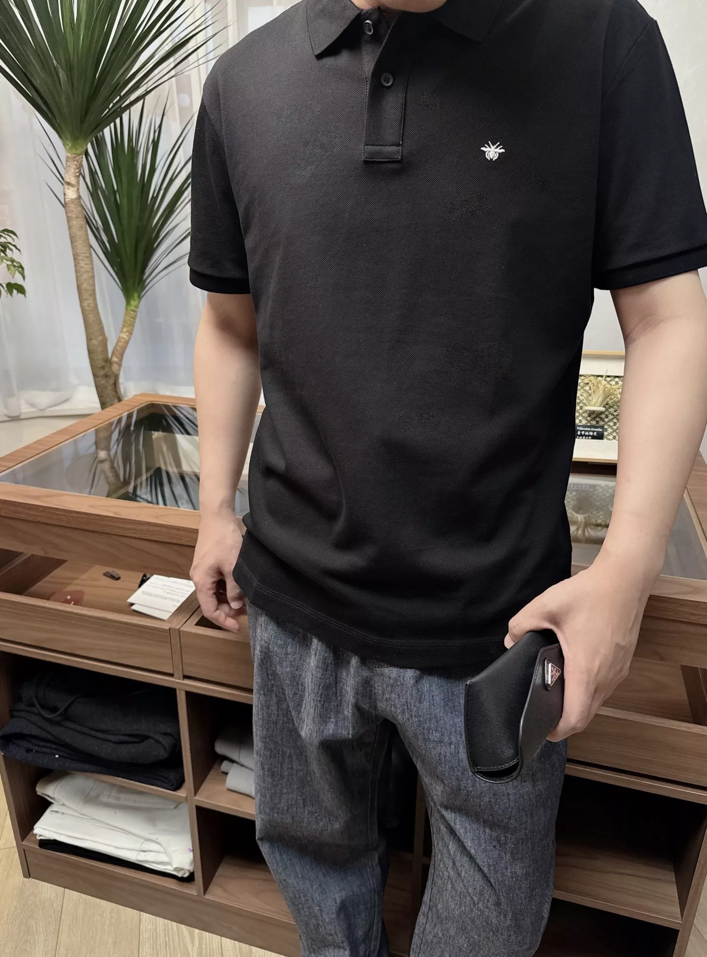 디올 벌 자수 피케 반팔 폴로셔츠 상세 이미지 11