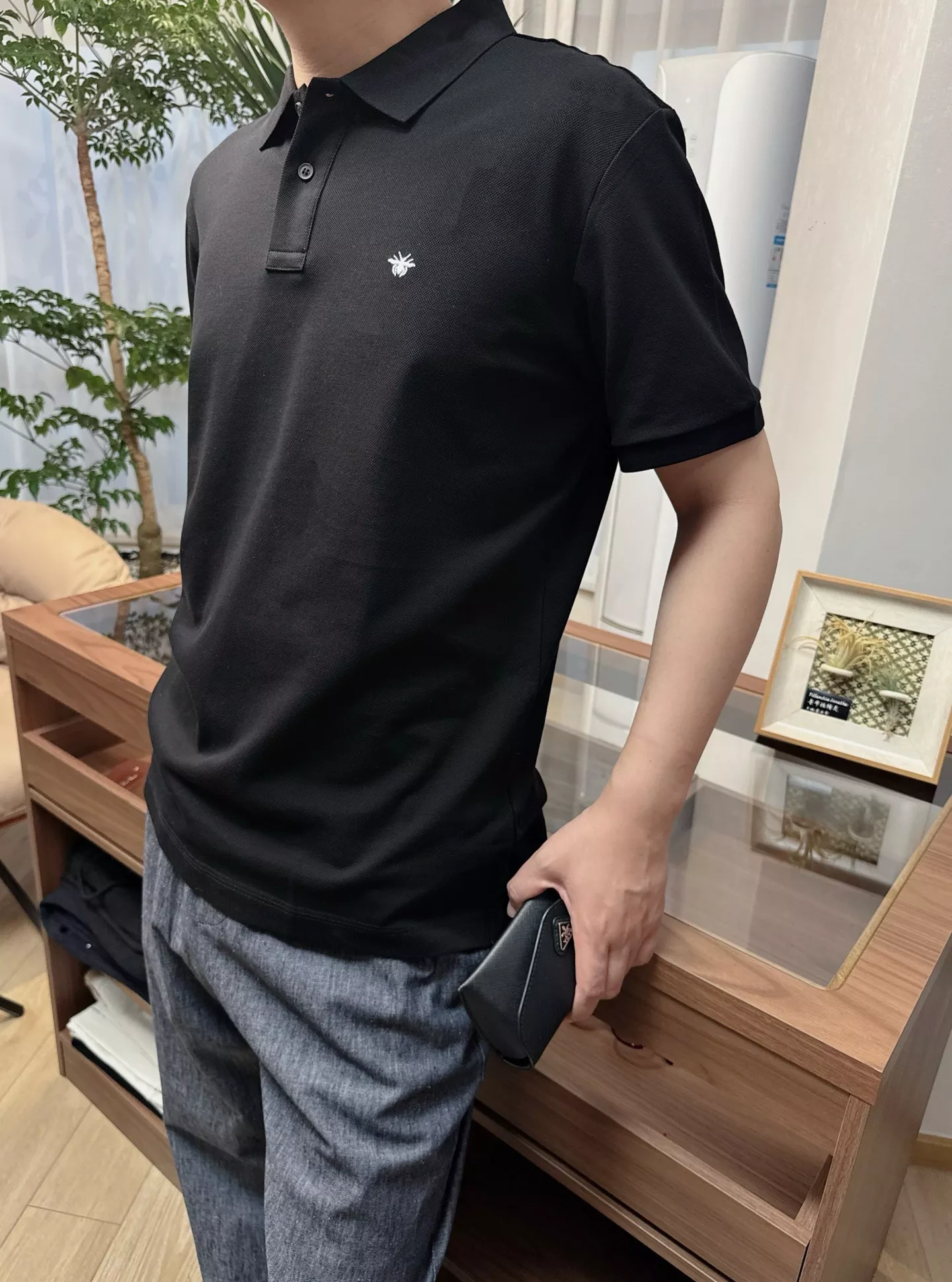 디올 벌 자수 피케 반팔 폴로셔츠 상세 이미지 13