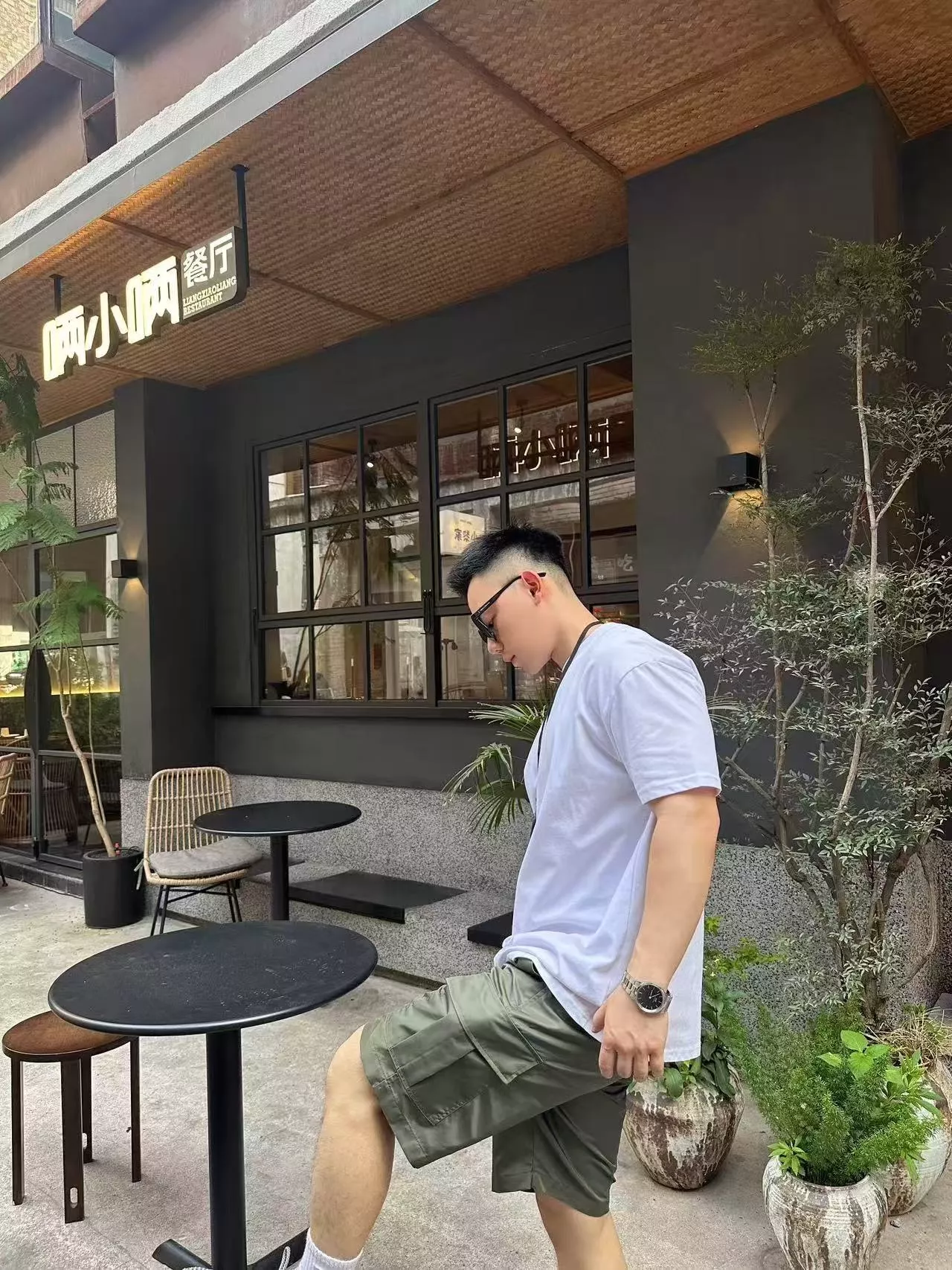 프라다 나일론 카고 쇼츠 상세 이미지 14