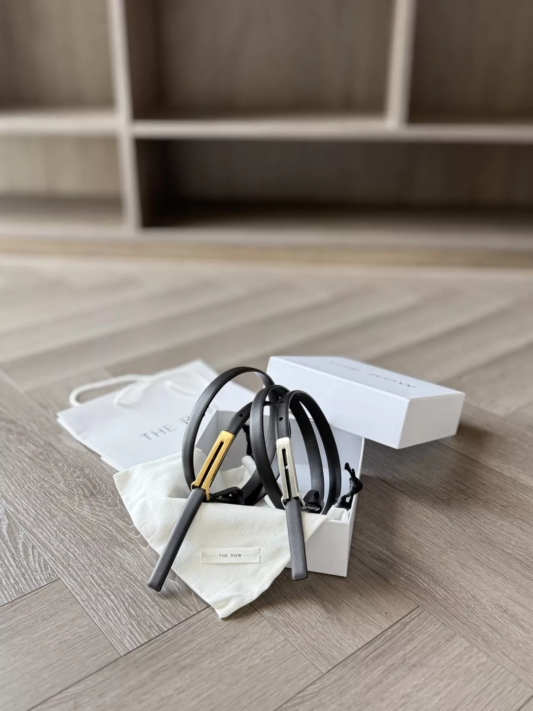 더로우 클래식 미니멀 가죽 벨트 상세 이미지 29