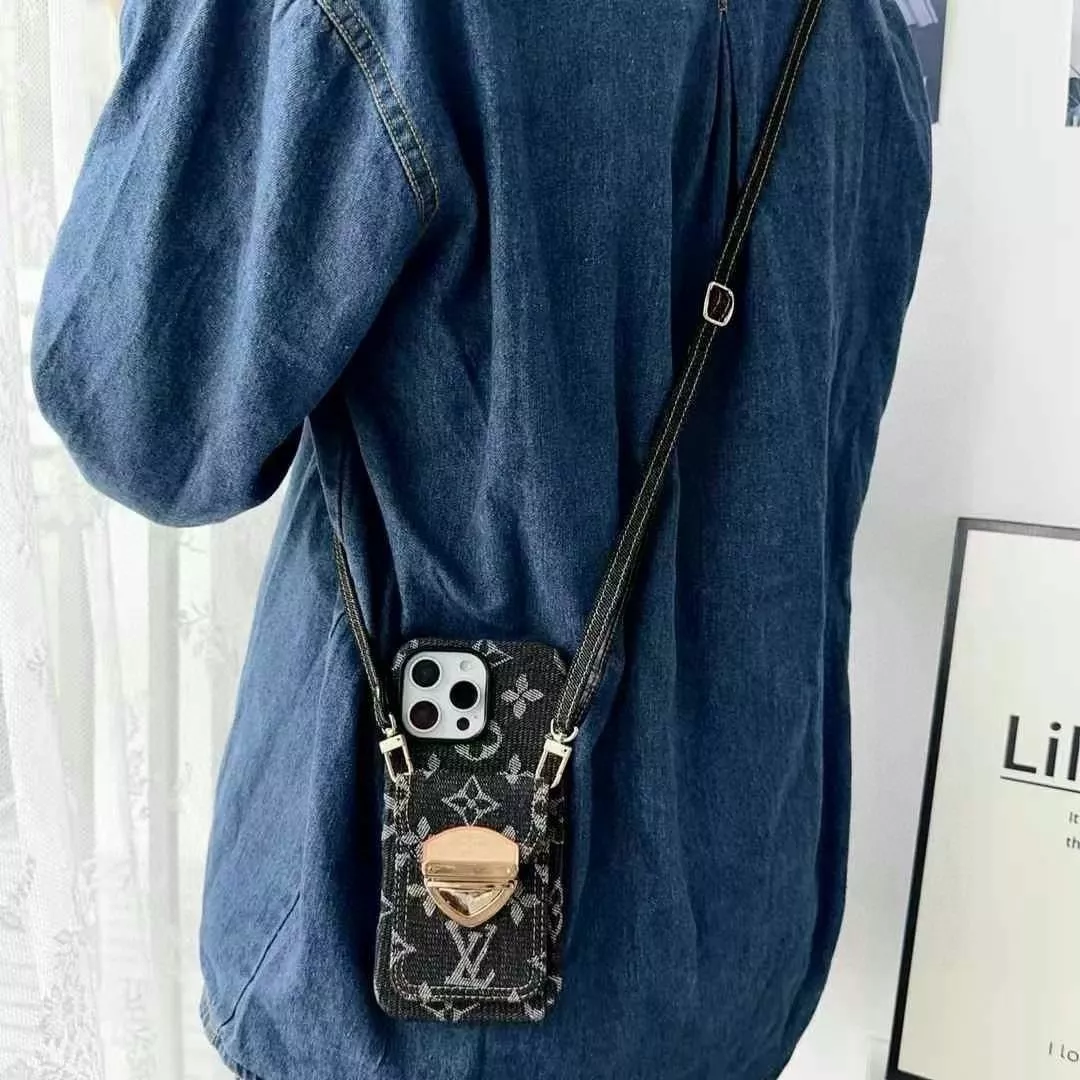 루이비통 모노그램 카드포켓 스트랩 폰케이스 상세 이미지 1