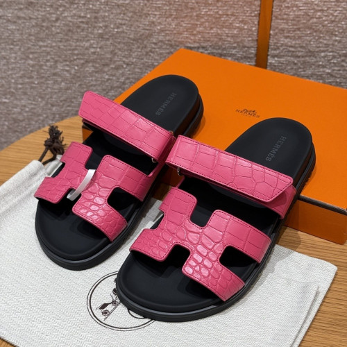 에르메스 악어가죽 H 컷아웃 슬리퍼