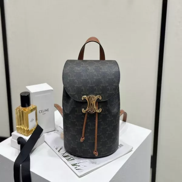셀린느 보니 로고 프린트 가죽 백팩