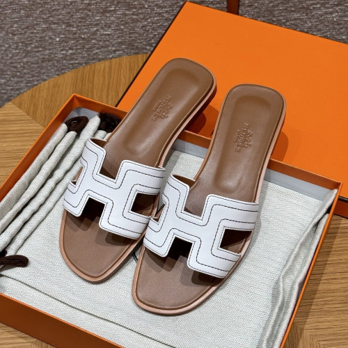에르메스 오란 수제 가죽 슬리퍼