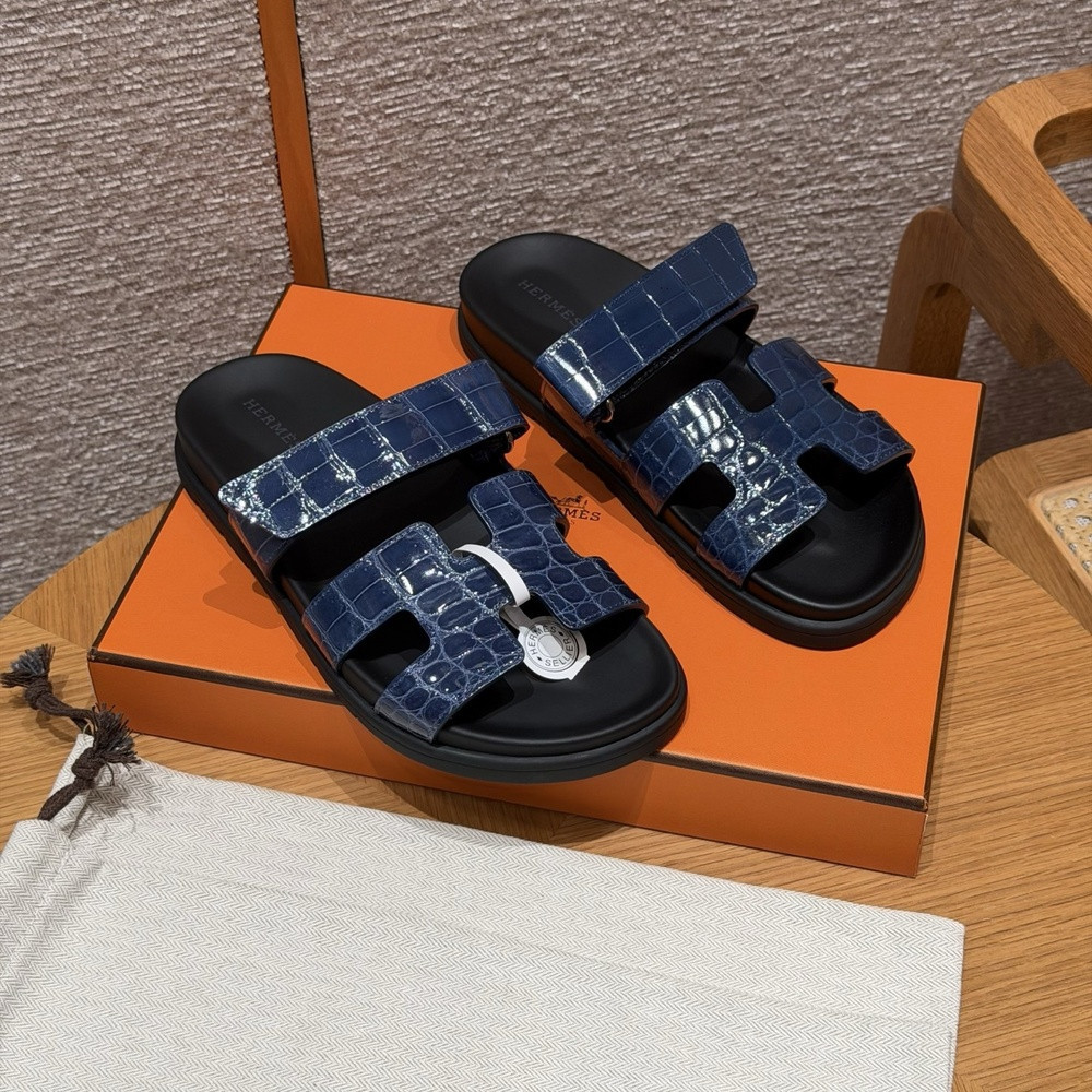 에르메스 크로커다일 가죽 샌들