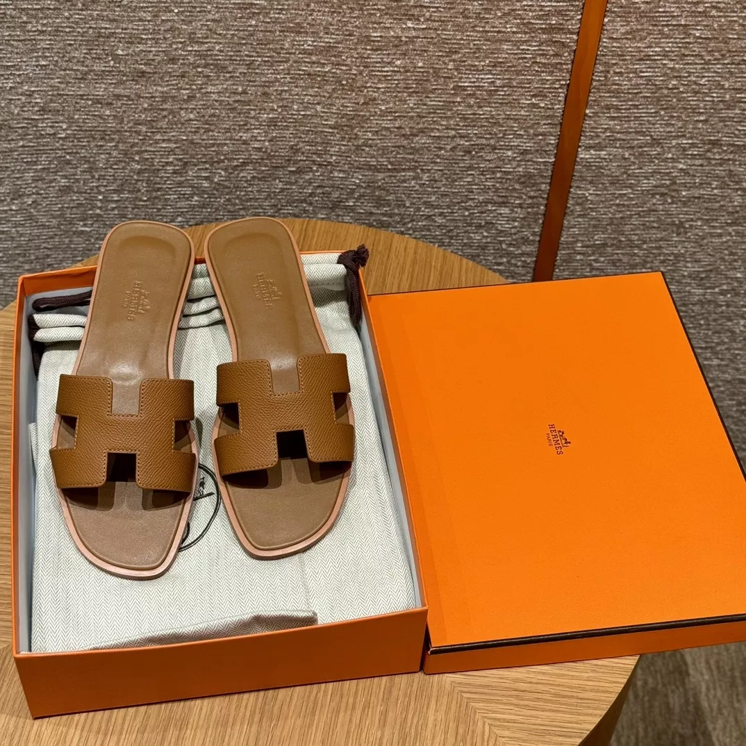 에르메스 오란 H 컷아웃 슬리퍼 상세 이미지 8