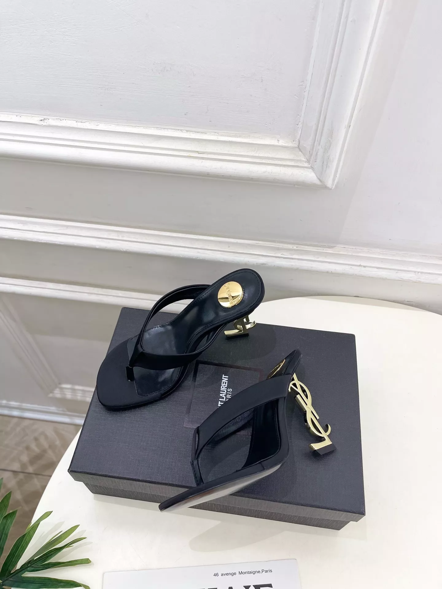 입생로랑 YSL 레터링 하이힐 쪼리 상세 이미지 5