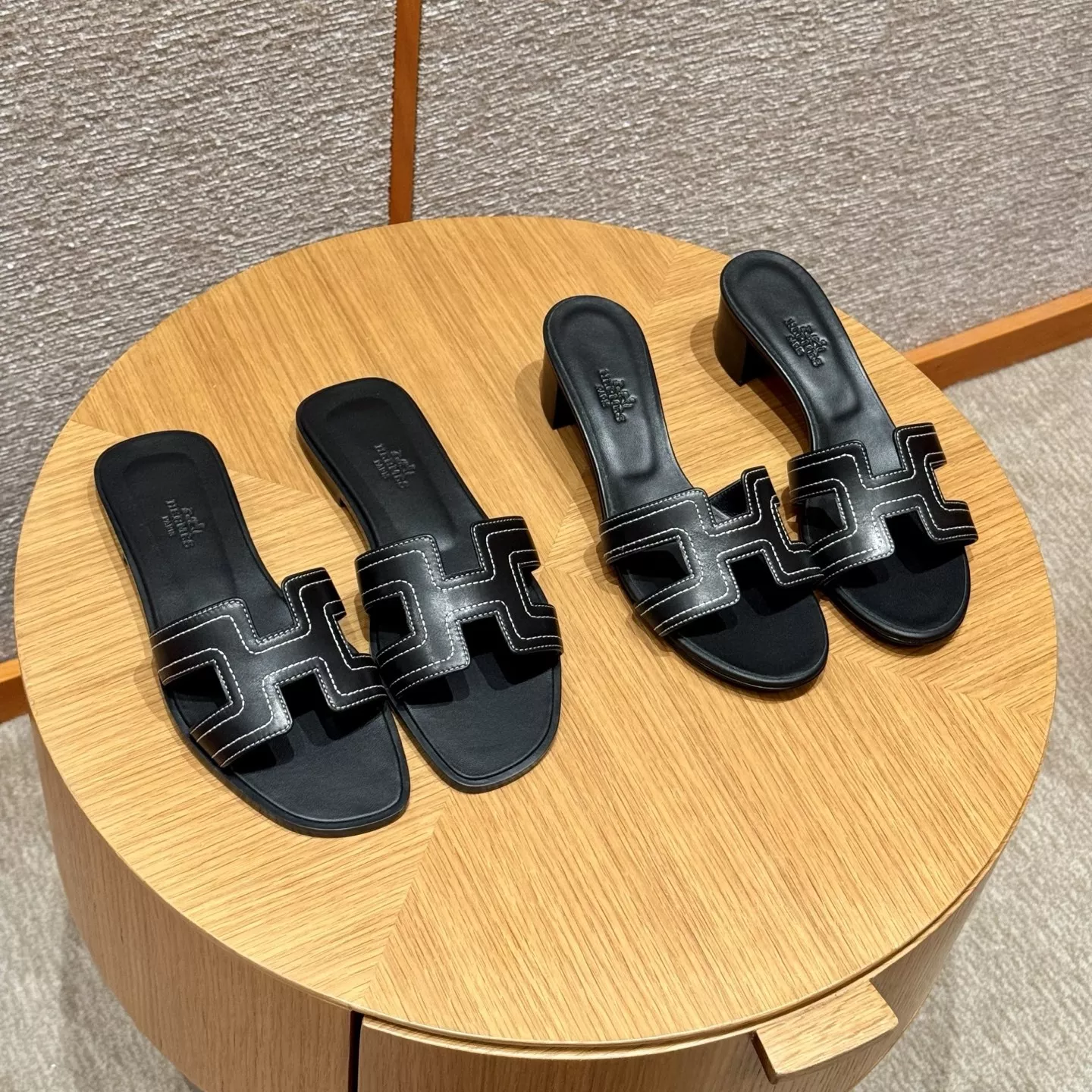 에르메스 오란 슬리퍼 상세 이미지 23