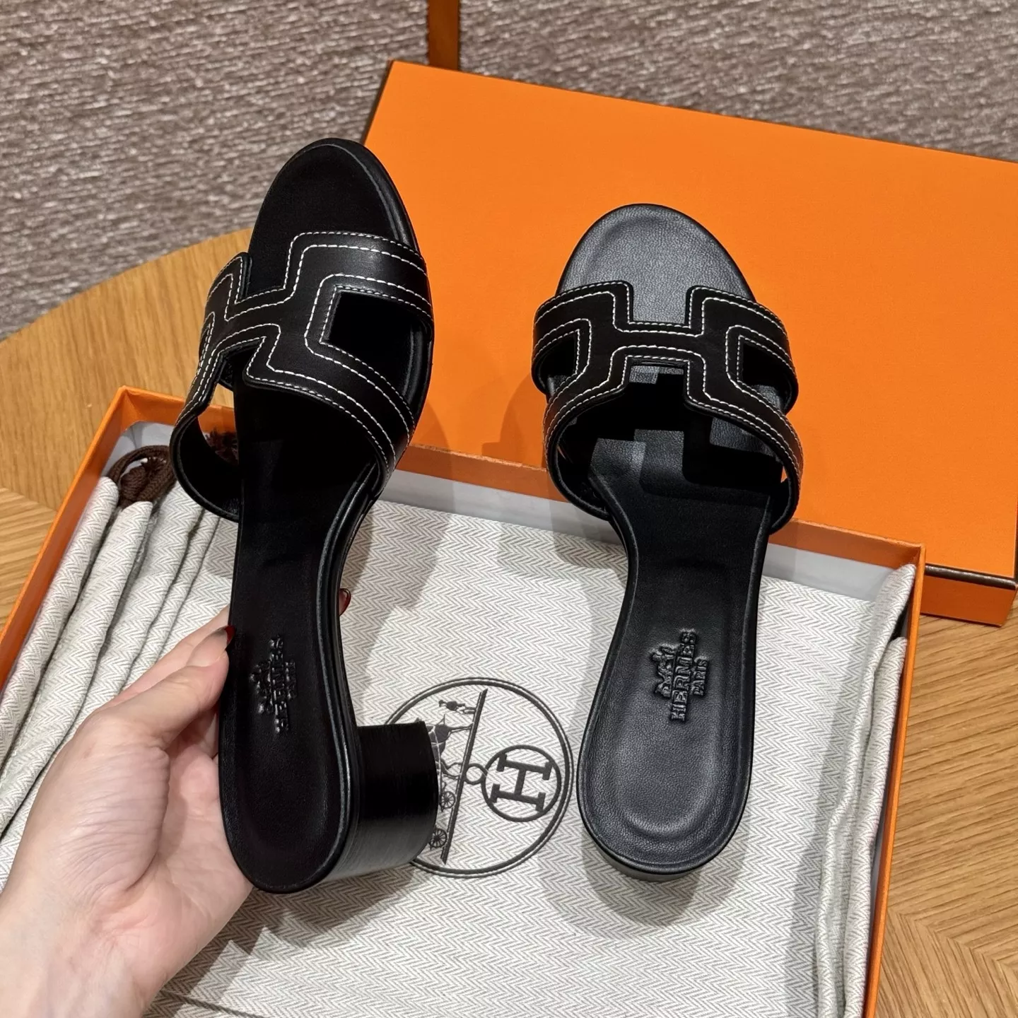 에르메스 오란 슬리퍼 상세 이미지 3
