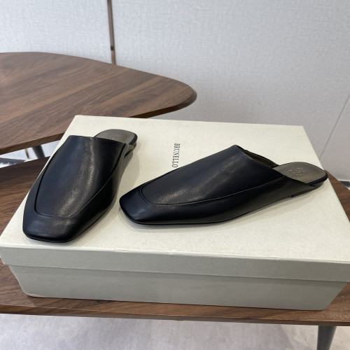 브루넬로쿠치넬리 스퀘어토 플랫 뮬 슬리퍼