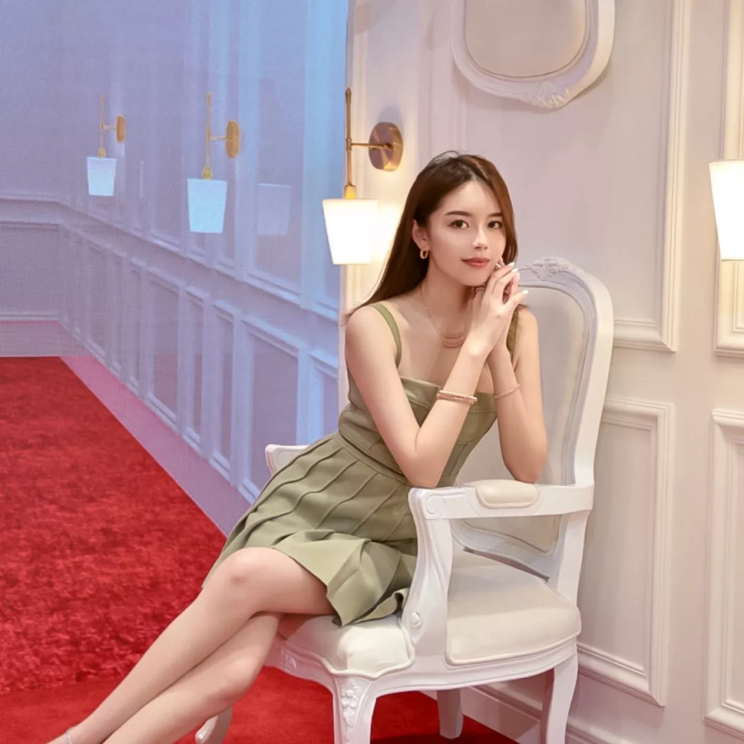 까르띠에 스터드 장식 체인 네크리스 상세 이미지 13