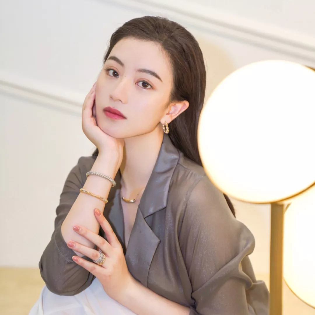 까르띠에 스터드 장식 체인 네크리스 상세 이미지 19