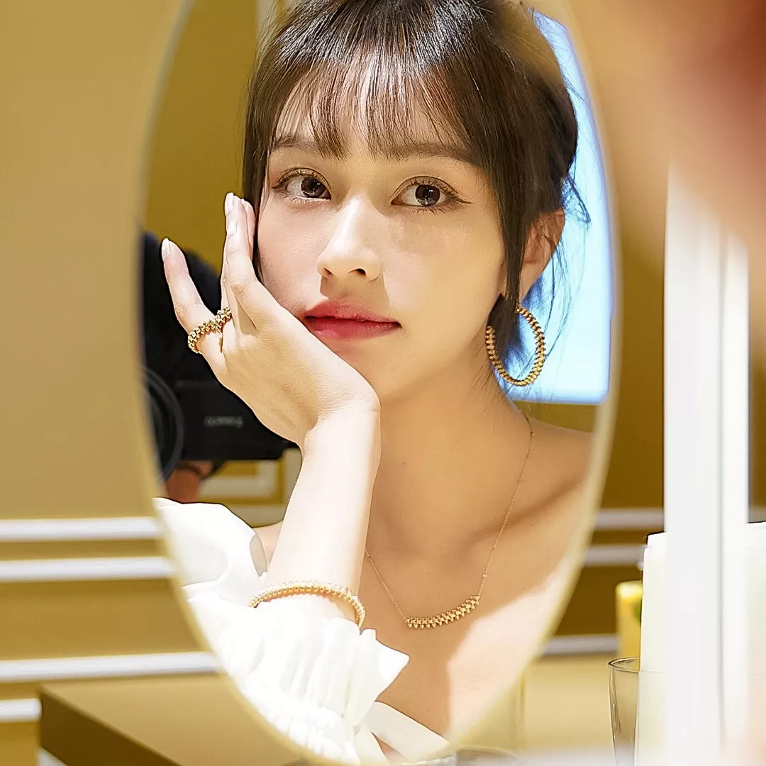 까르띠에 스터드 장식 체인 네크리스 상세 이미지 16