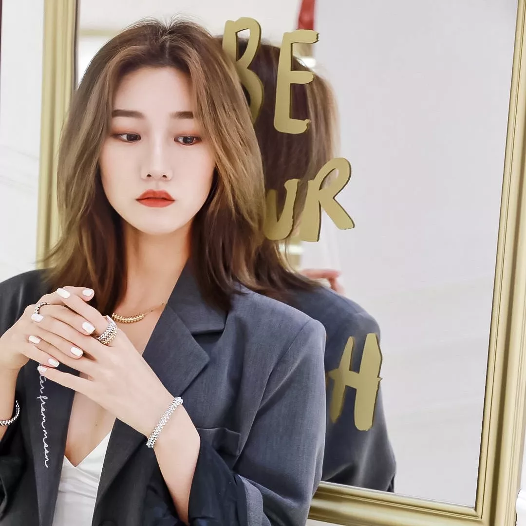 까르띠에 스터드 장식 체인 네크리스 상세 이미지 34