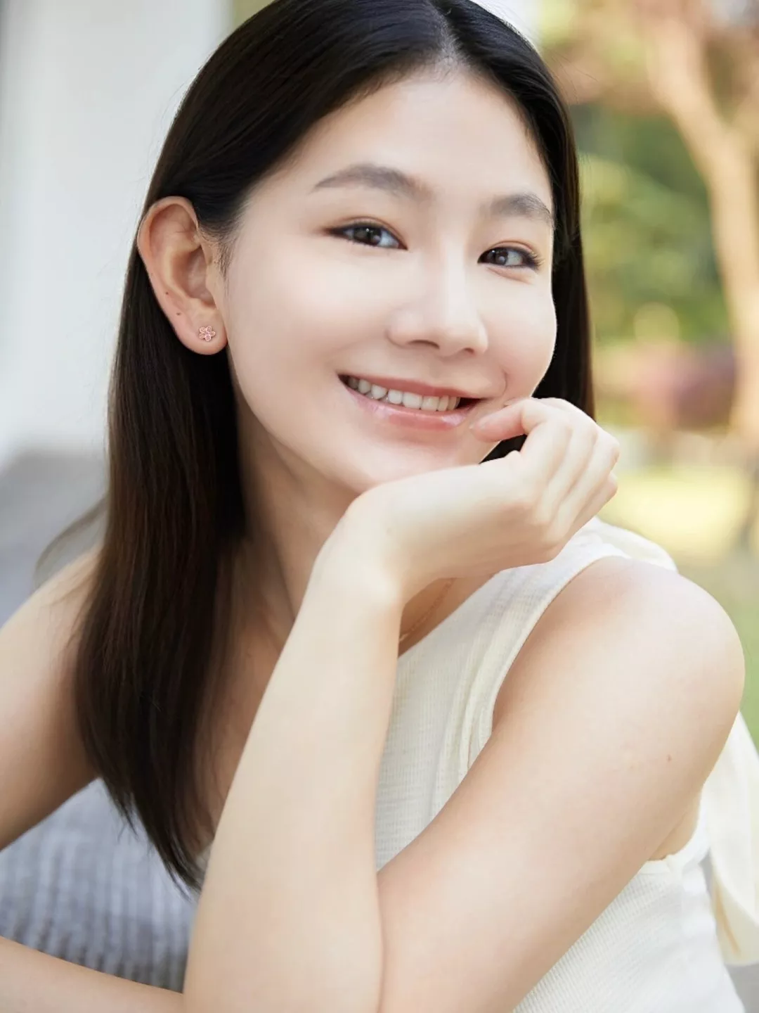 그라프 플라워 모티브 이어링 상세 이미지 16