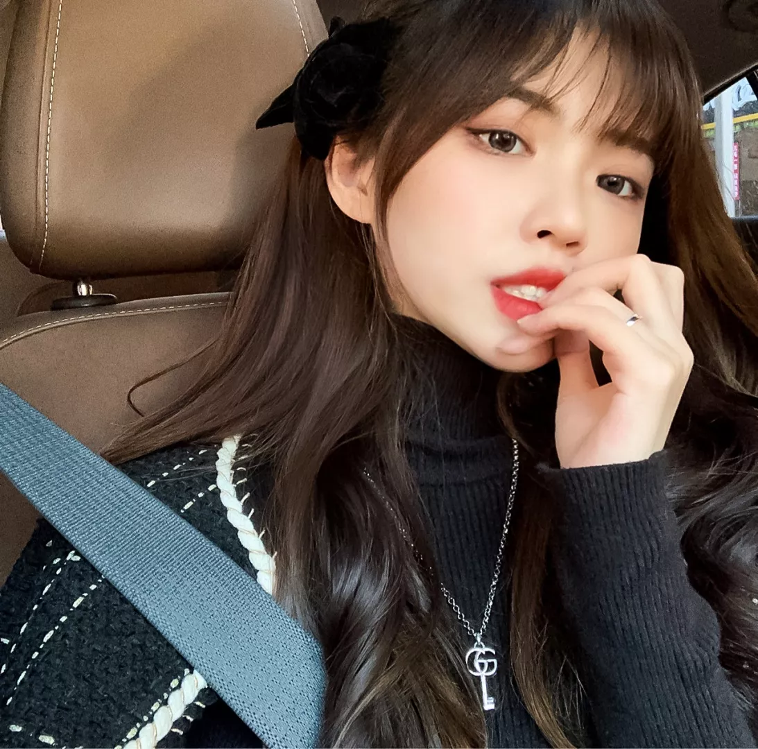 구찌 더블지 키 모티브 네크리스 상세 이미지 17