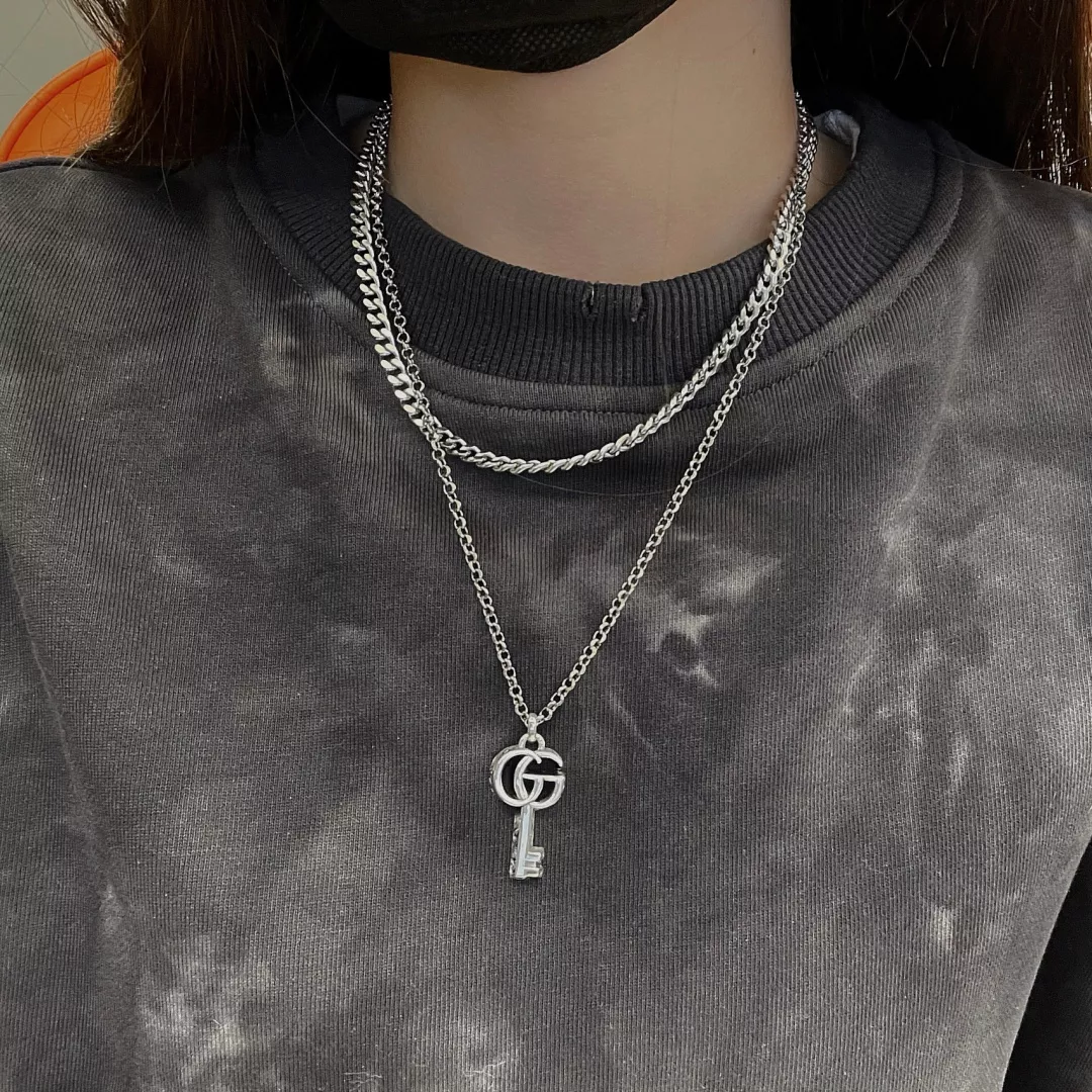 구찌 더블지 키 모티브 네크리스 상세 이미지 14