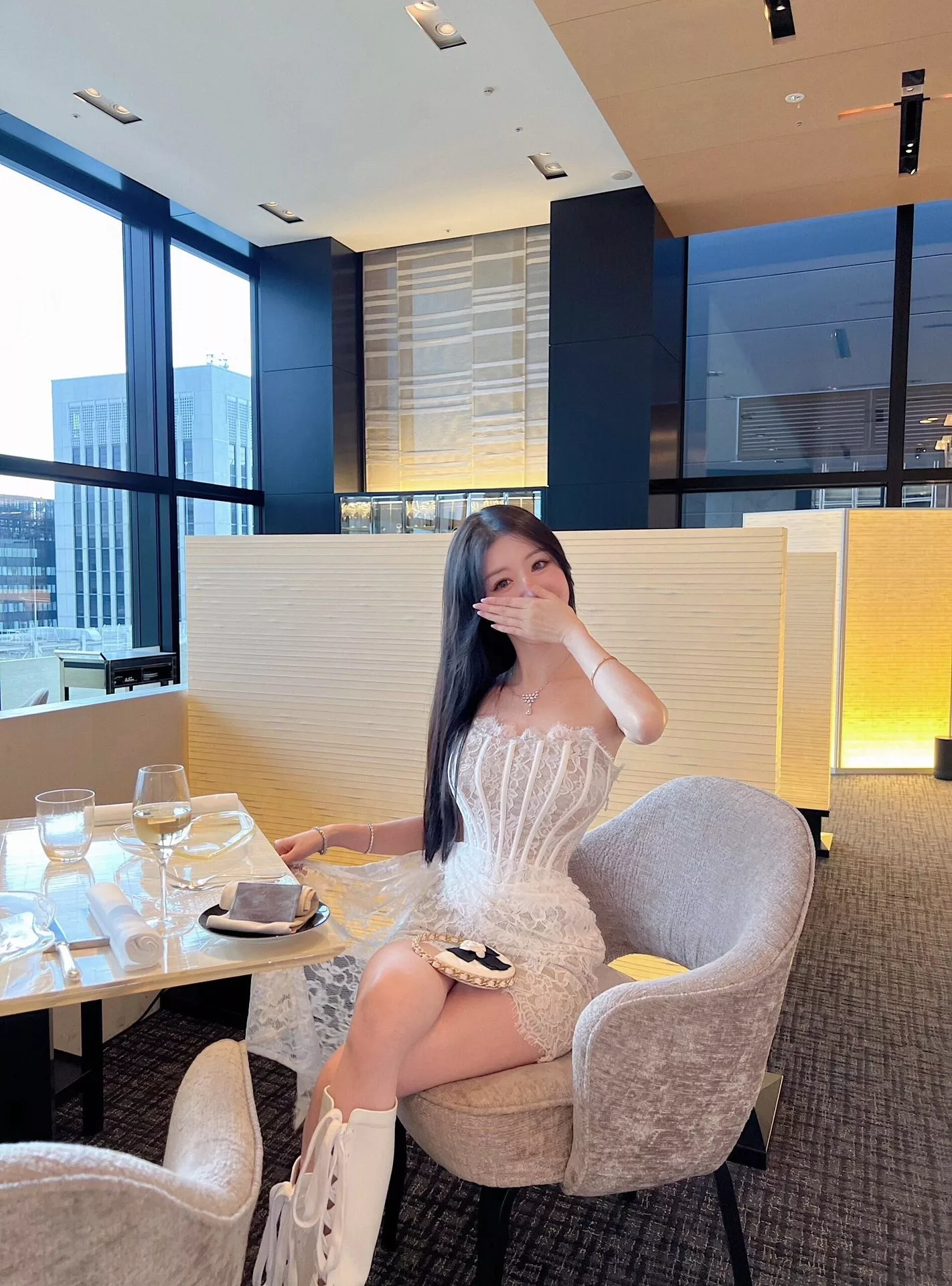 쇼멧 가관 모티브 드롭 목걸이 상세 이미지 18
