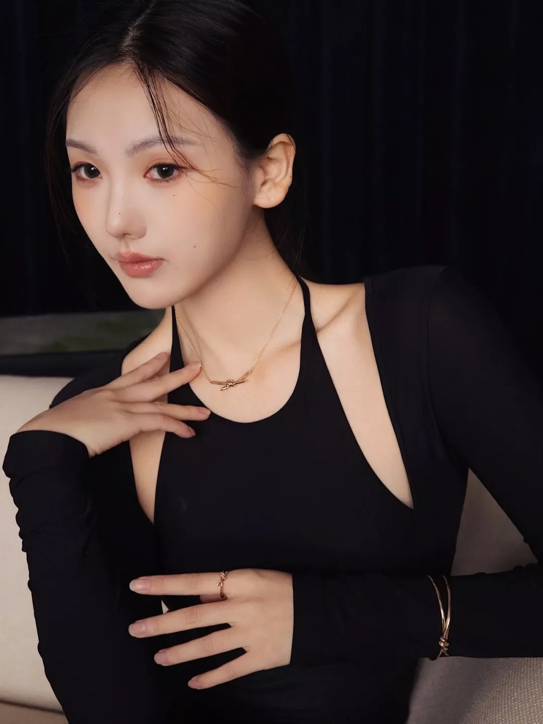 티파니앤코 매듭 포인트 네크리스 상세 이미지 15
