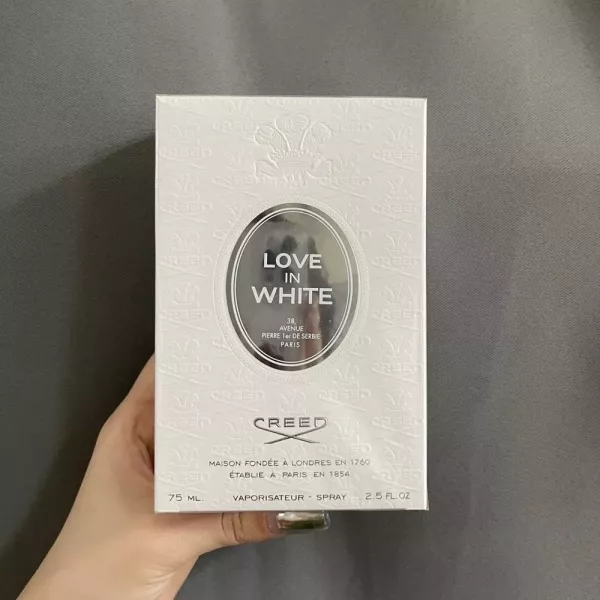 크리드 러브 인 화이트 앤 러브 인 블랙 향수