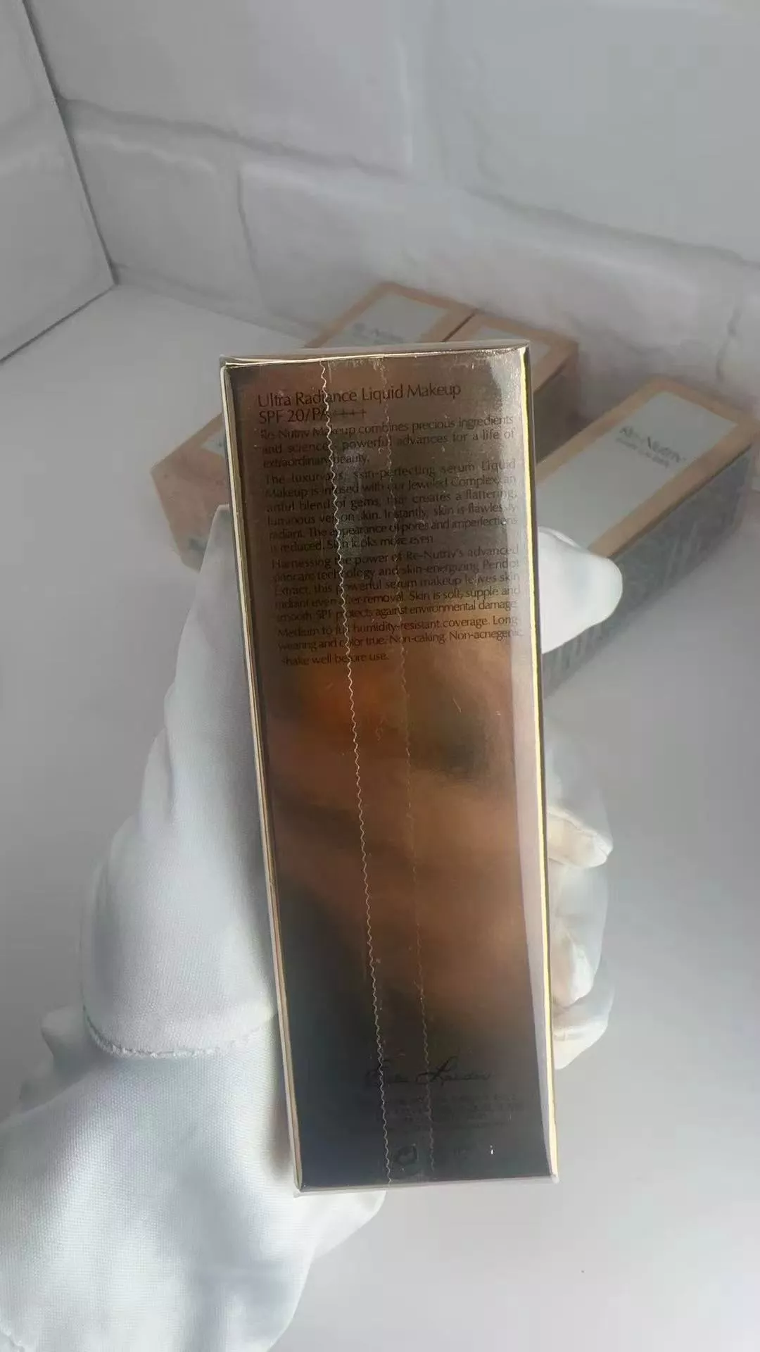 에스티로더 리뉴트리브 래디언스 리퀴드 메이크업 상세 이미지 6