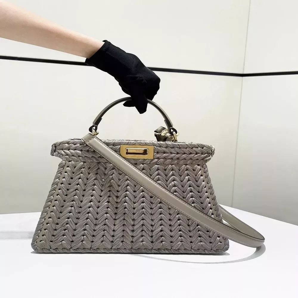펜디 라피아 위빙 탑핸들 백