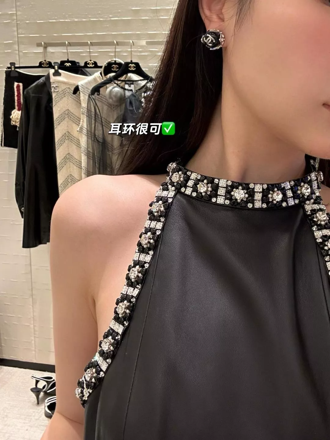 샤넬 더블 C 레진 이어링 상세 이미지 9