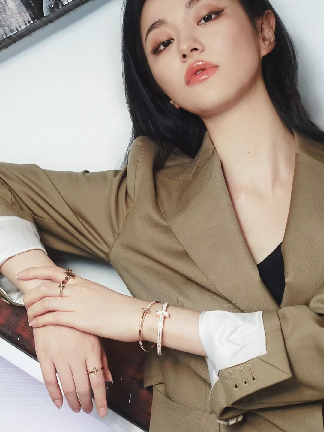 티파니앤코 T1 슬림 큐빅 뱅글 팔찌 상세 이미지 26