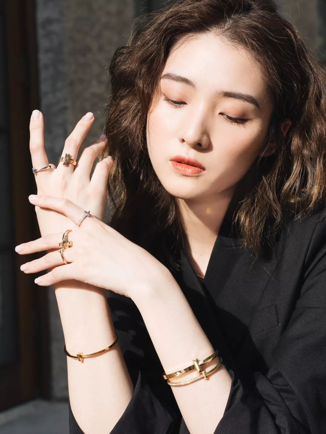 티파니앤코 T1 슬림 큐빅 뱅글 팔찌 상세 이미지 13