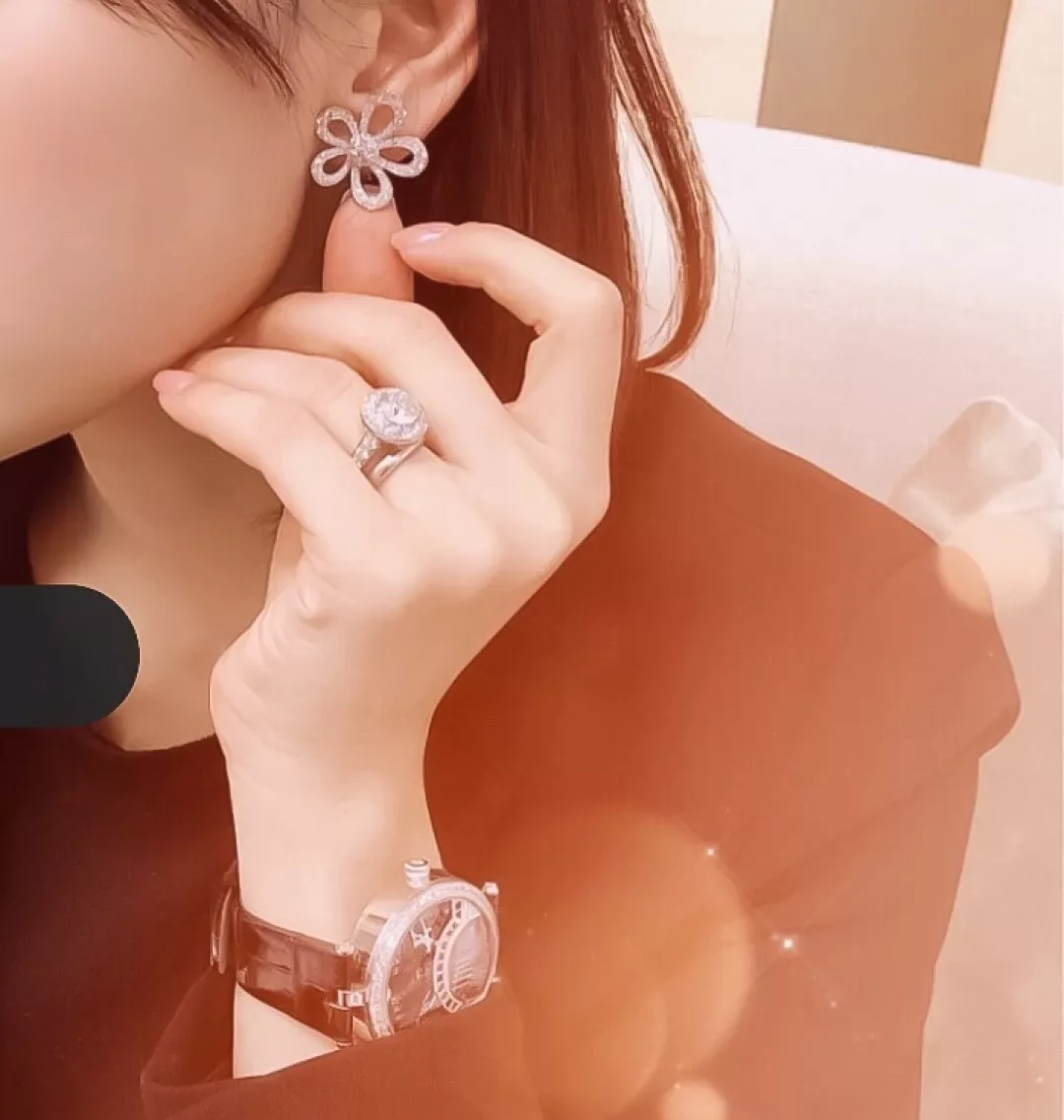 반클리프아펠 플라워레이스 플라워 이어링 상세 이미지 17