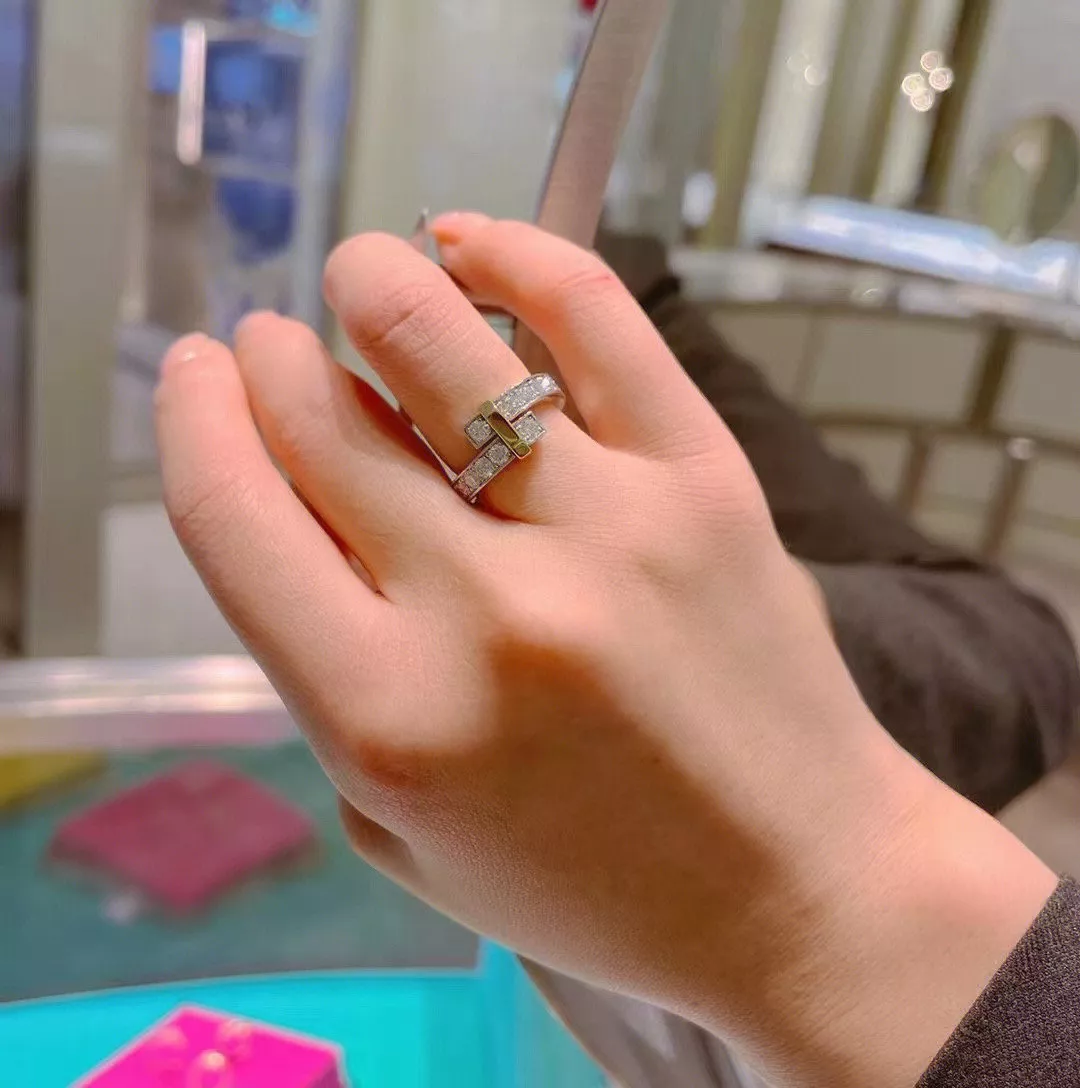 티파니앤코 엣지 시리즈 랩형 슬림 링 상세 이미지 10