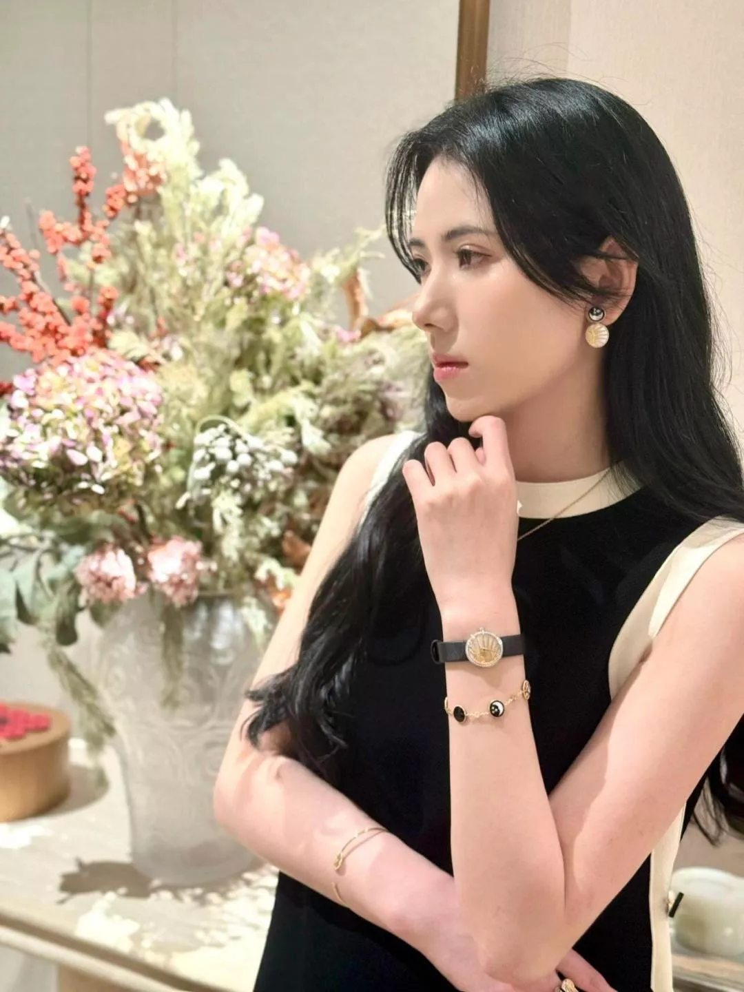디올 양면 회전 포인트 이어링 상세 이미지 10
