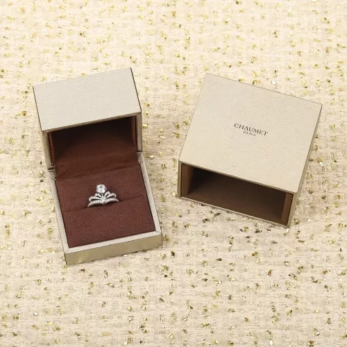 쇼멧 왕관 모티브 싱글 다이아 반지