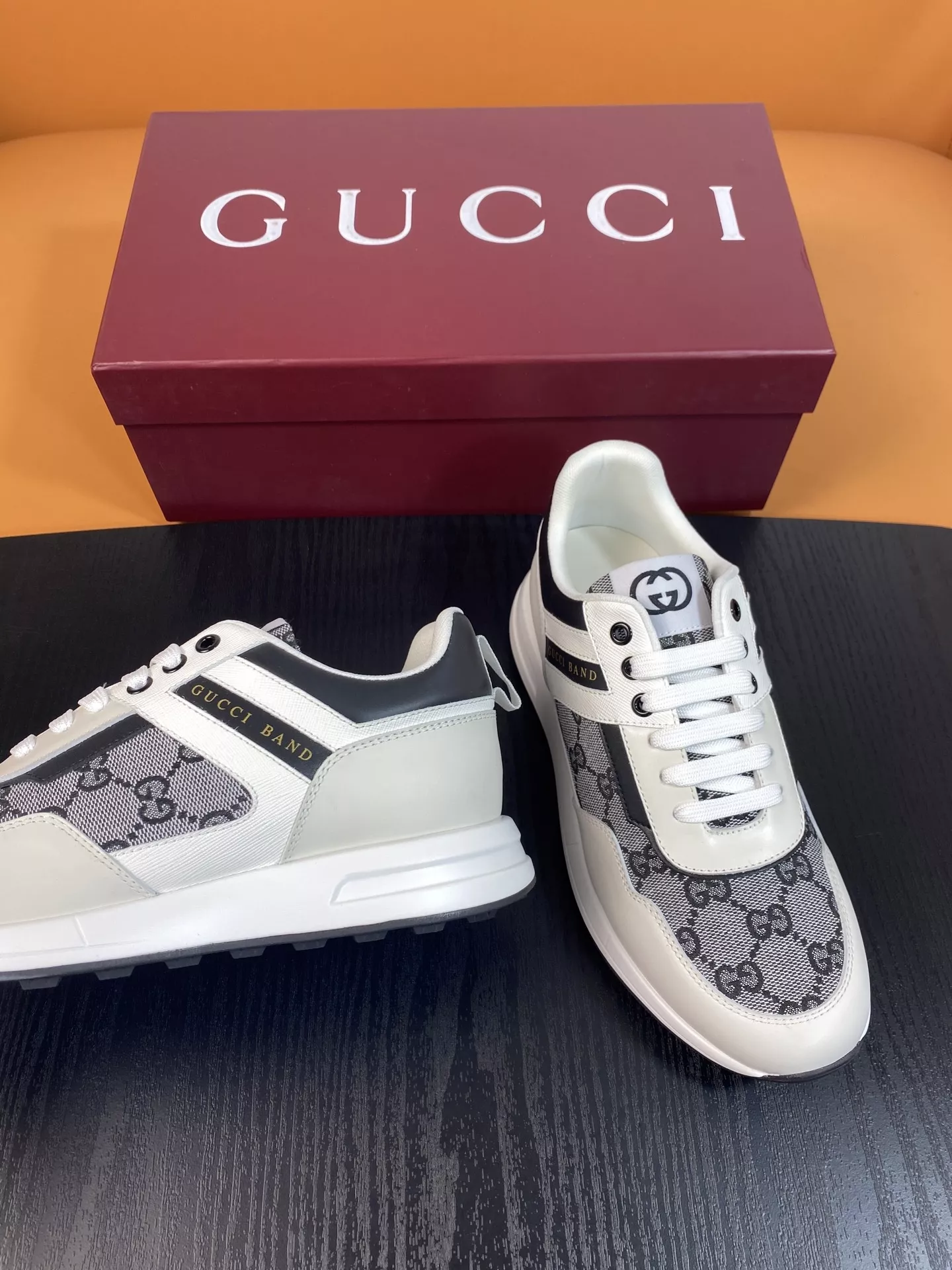 구찌 GG 패턴 가죽 배색 스니커즈 상세 이미지 7