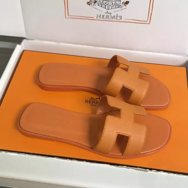 에르메스 오란 H 슬리퍼
